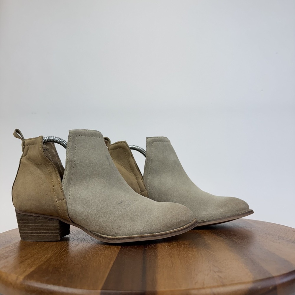 New Womens Diba True Stop By Gray Leather Black Heeled Booties‎ Size 7 M NWOB